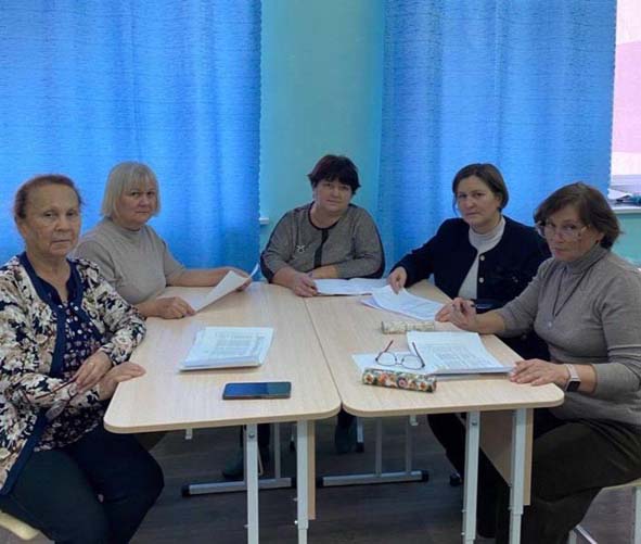 Черетлĕ ларура