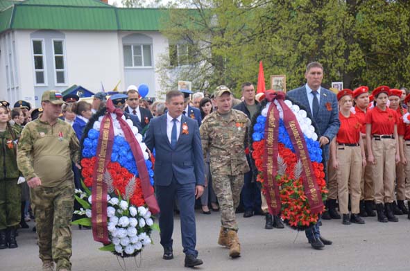 За далью лет все ярче память