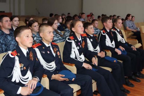 В Зарнице дети сотрудников