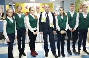 Ждут на родной земле