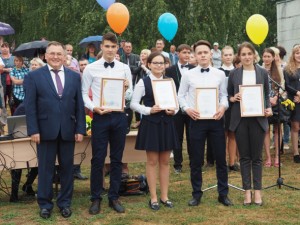 Одаренным